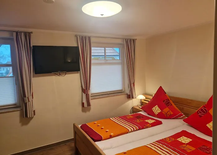 Rosenbergperle - 300m Zum Nyaraló *