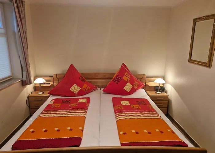 Rosenbergperle - 300m Zum